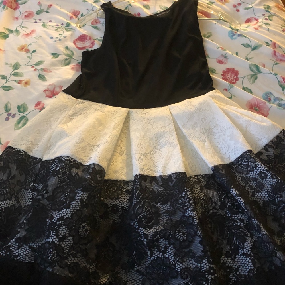 Karin Stevens Black and White Cocktail Dress